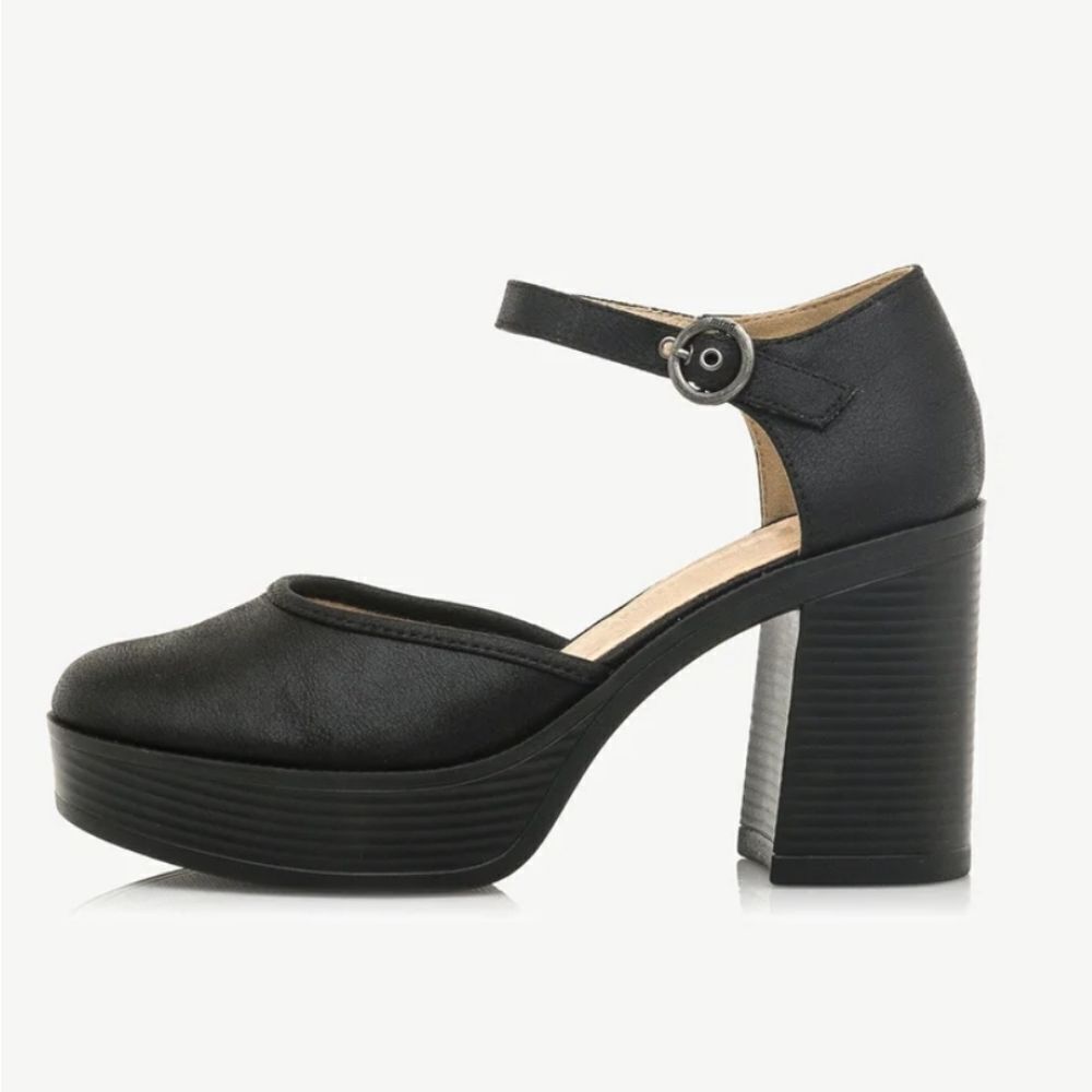 BRAND NEW MUDD BLOCK-HEEL ADJUSTABLE ANKLE STRAP SANDAL - Picture 12 of 16